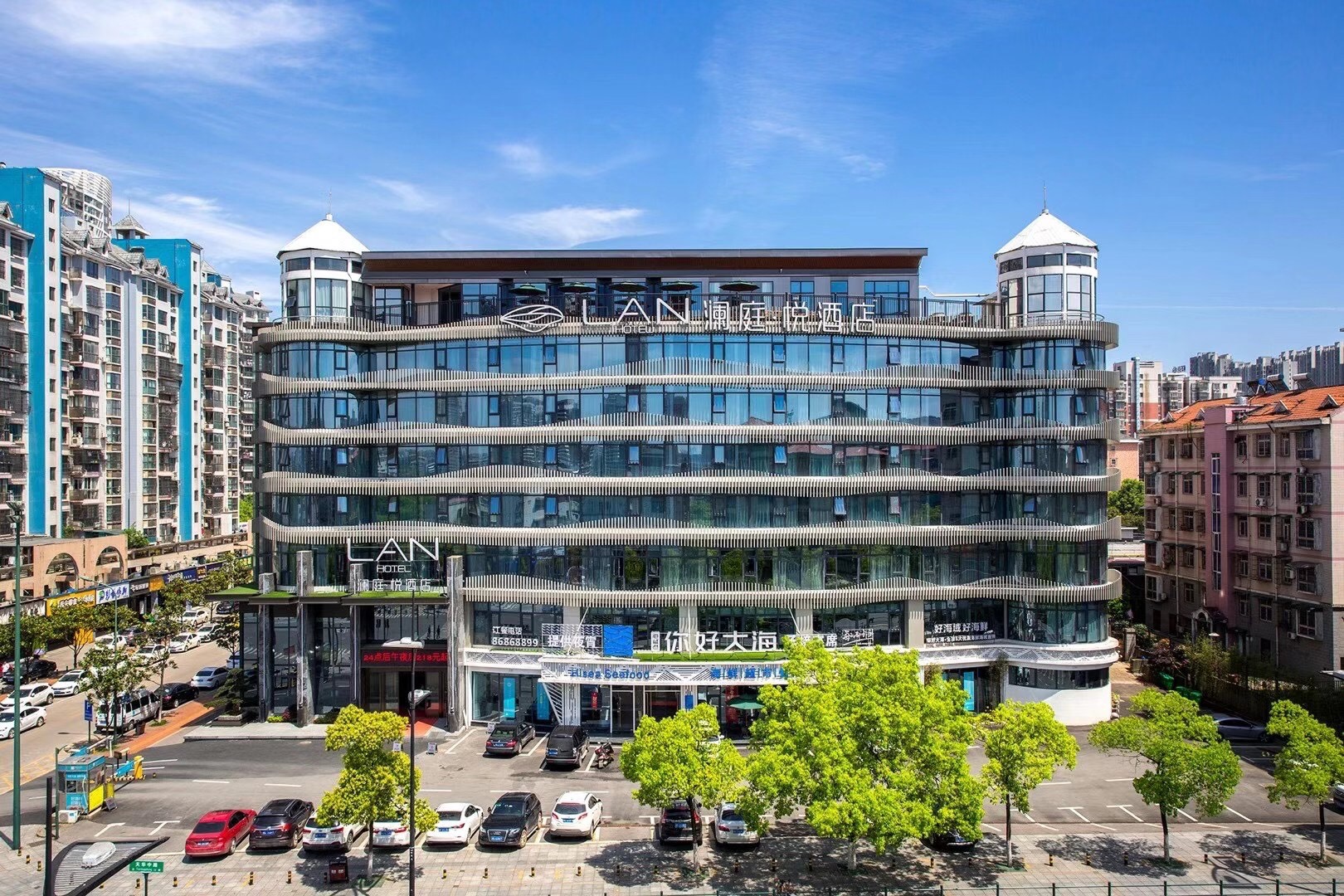 长沙中央空调,湖南中央空调,西安中央空调,陕西中央空调,长沙格力中央空调,长沙麦克维尔中央空调,长沙大金中央空调,长沙中央安装施工,湖南疯狂的猴子游戏网站空调工程有限公司