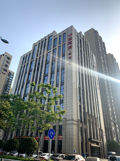 办公楼中央空调、中央空调、湖南中央空调、中央空调节能改造、陕西中央空调、商用中央空调