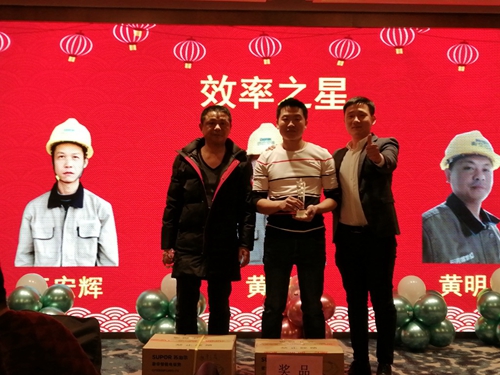 长沙中央空调,湖南中央空调,西安中央空调,陕西中央空调,长沙格力中央空调,长沙麦克维尔中央空调,长沙大金中央空调,长沙中央安装施工,湖南疯狂的猴子游戏网站空调工程有限公司